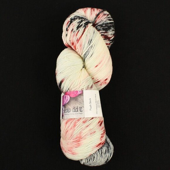 Lolo Did It Plush Sock Yarn SW Merino Fingering Weight 115g 430yds Color Zombies - Picture 1 of 3